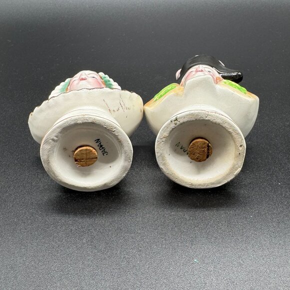 Vintage Ceramic Salt Pepper Shaker Set Colonial Woman And Man Bust Japan Shakers - Picture 7 of 9